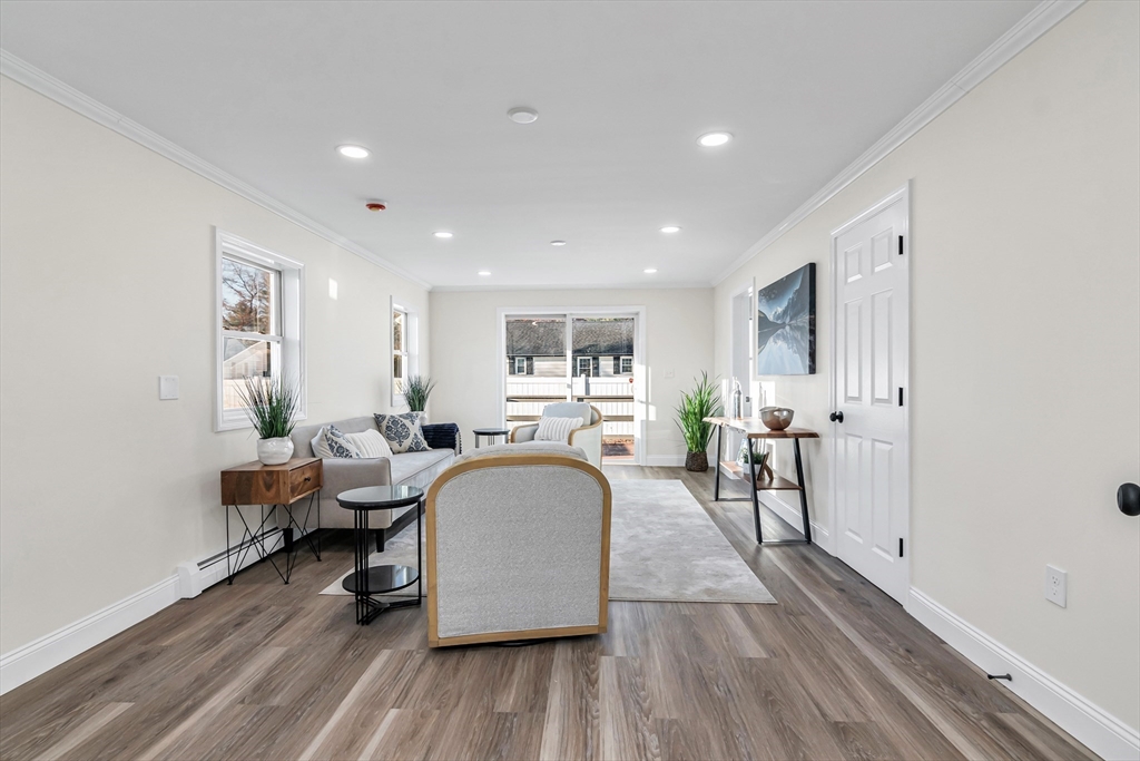 15 Pinewood Road Tewksbury, MA 01876 - Photo 10 of 42 Gallery Image 10