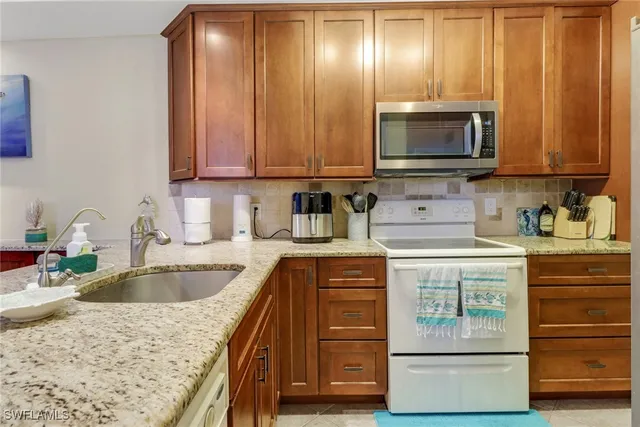 $224,900 | 13199 Whitehaven Lane, Unit 1808, Fort Myers, FL 33966