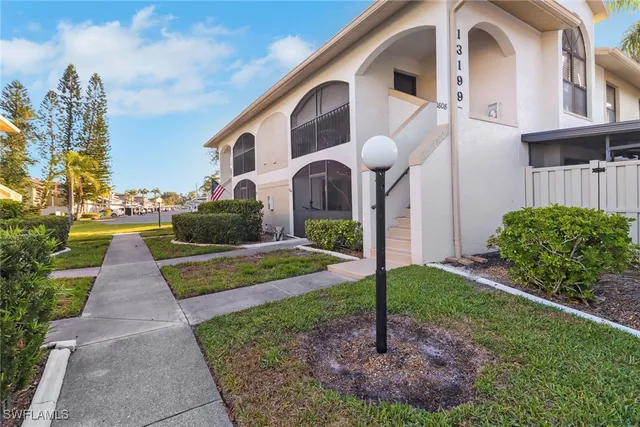 $224,900 | 13199 Whitehaven Lane, Unit 1808, Fort Myers, FL 33966