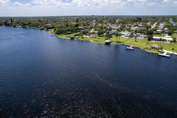 $1,000,000 | 6535 Paul Mar Drive, Lake Worth, FL 33462