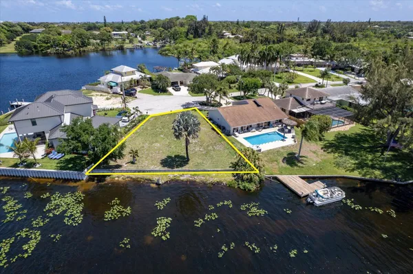 $1,000,000 | 6535 Paul Mar Drive, Lake Worth, FL 33462