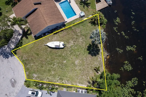 $1,000,000 | 6535 Paul Mar Drive, Lake Worth, FL 33462