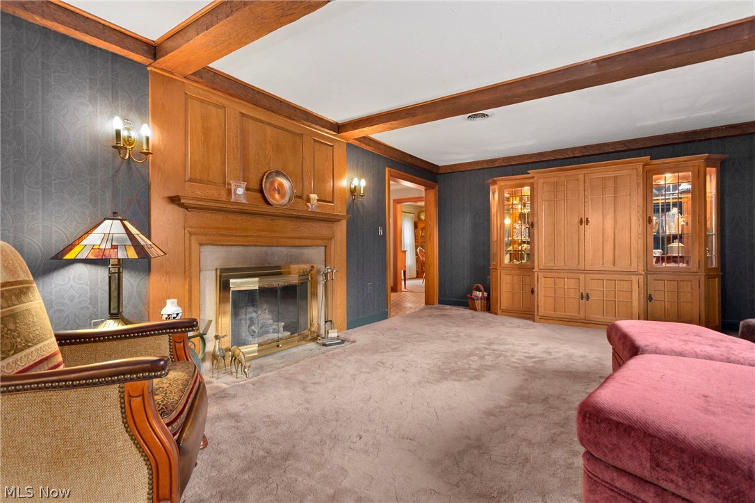 1052 Gulf Road Elyria, OH 44035 - Photo 6 of 35 Gallery Image 6