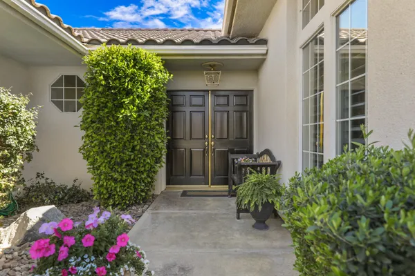 $949,000 | 44300 Indian Canyon Lane, Palm Desert, CA 92260