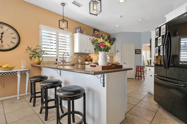 $949,000 | 44300 Indian Canyon Lane, Palm Desert, CA 92260