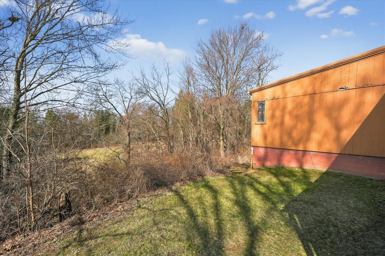 7091 Ann Arbor Road Jackson, MI 49201 - Photo 34 of 61