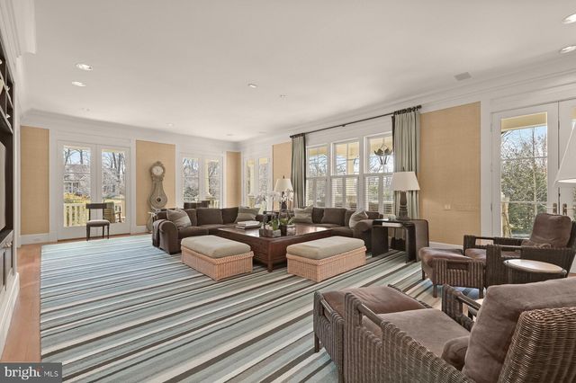 $4,900,000 | 9100 Burning Tree Road, Bethesda, MD 20817