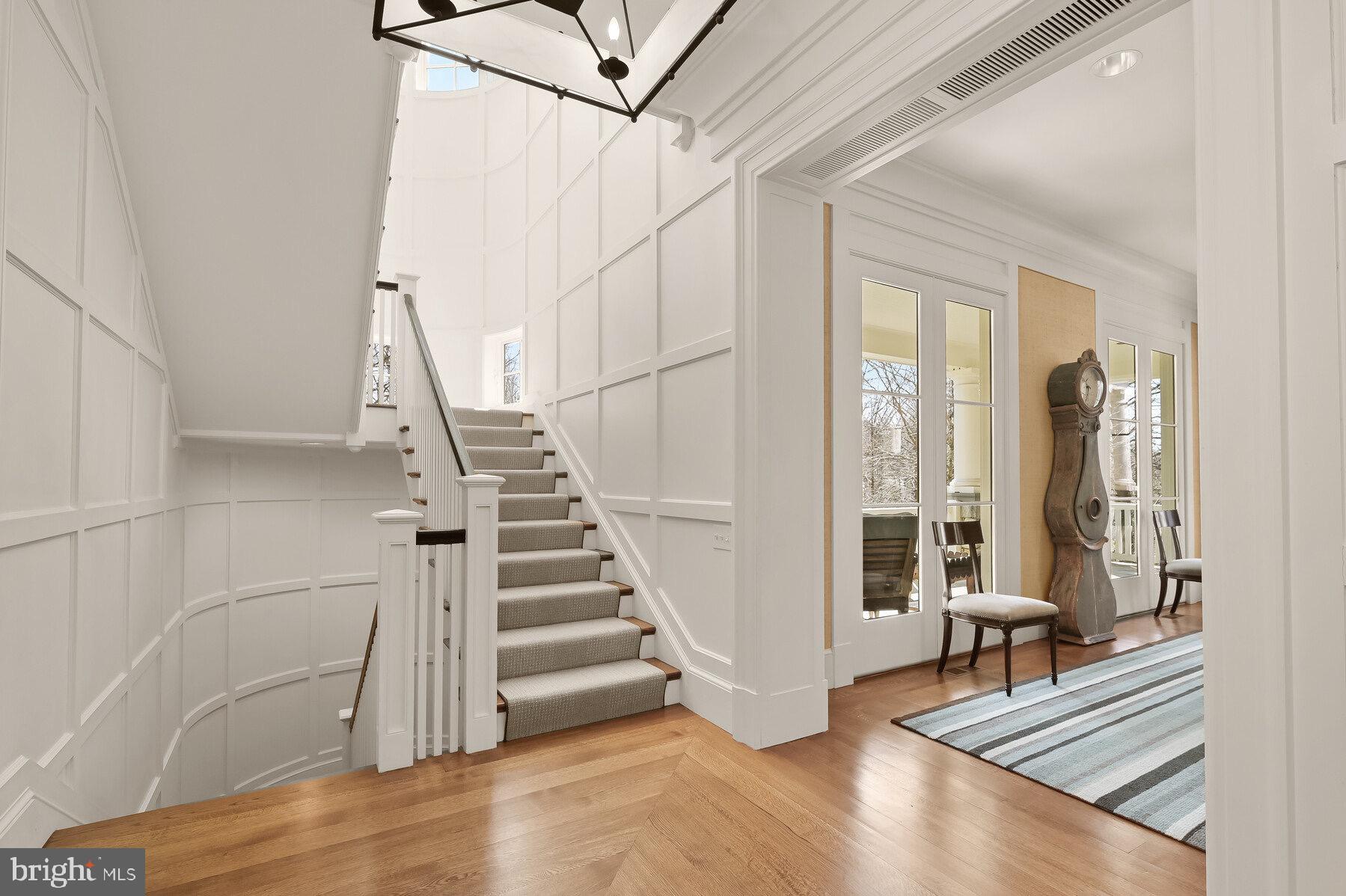 9100 Burning Tree Road Bethesda, MD 20817 - Photo 27 of 65 Staircase