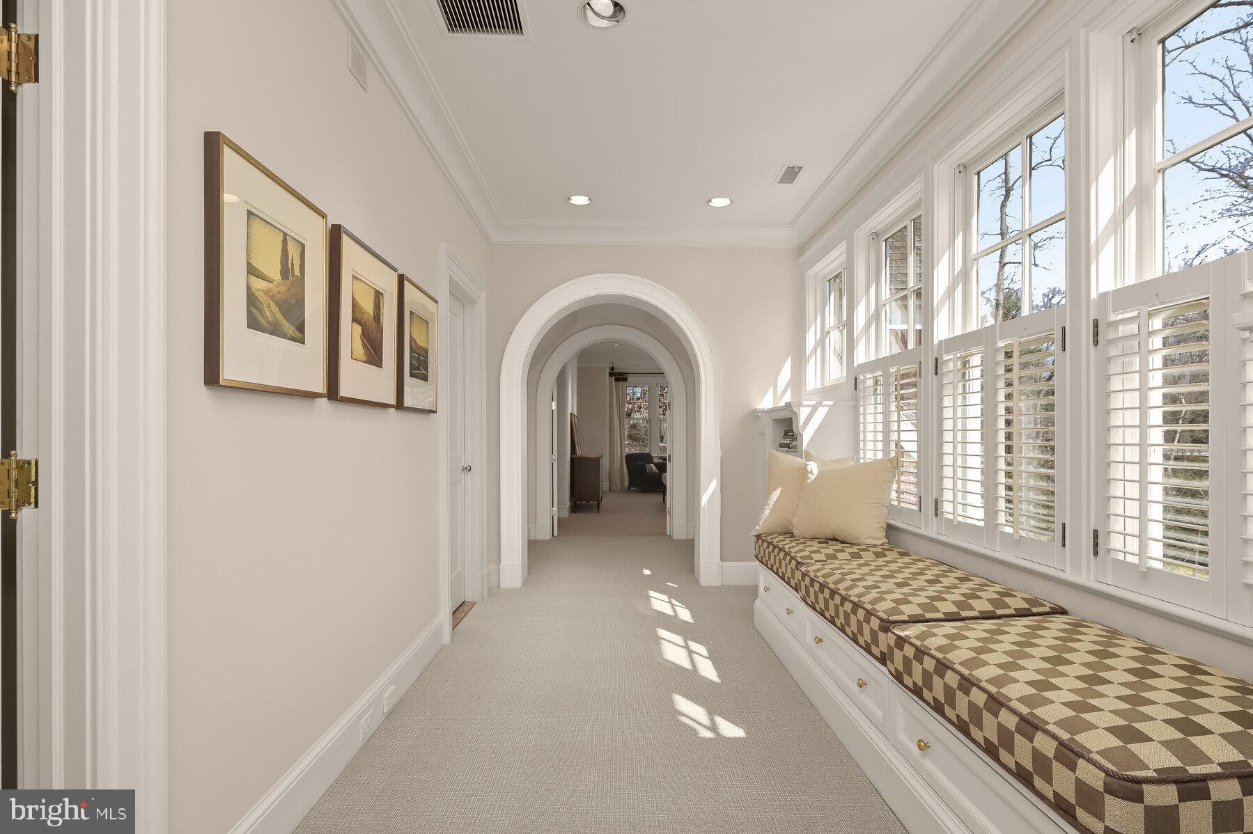 9100 Burning Tree Road Bethesda, MD 20817 - Photo 30 of 65 Gallery Hallway