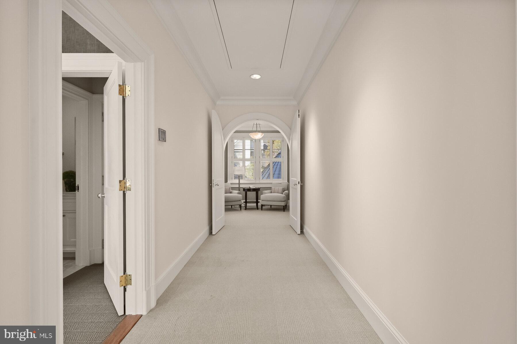9100 Burning Tree Road Bethesda, MD 20817 - Photo 37 of 65 Gallery Hallway