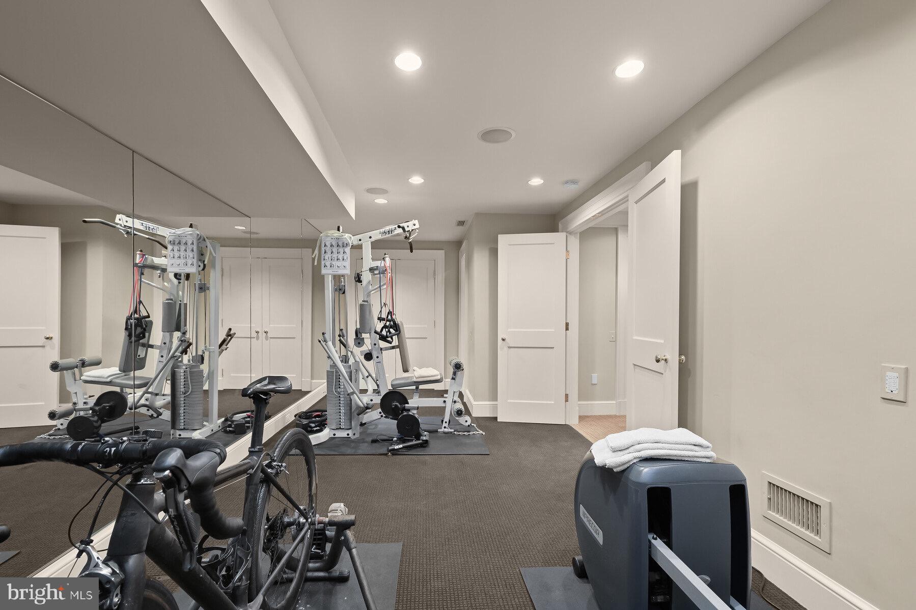 9100 Burning Tree Road Bethesda, MD 20817 - Photo 53 of 65 Gym