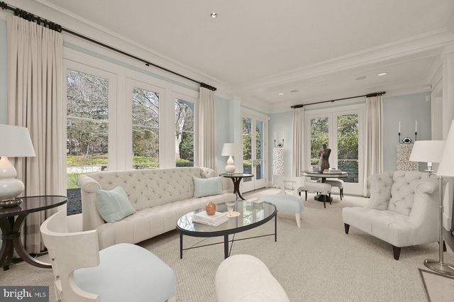 $4,900,000 | 9100 Burning Tree Road, Bethesda, MD 20817