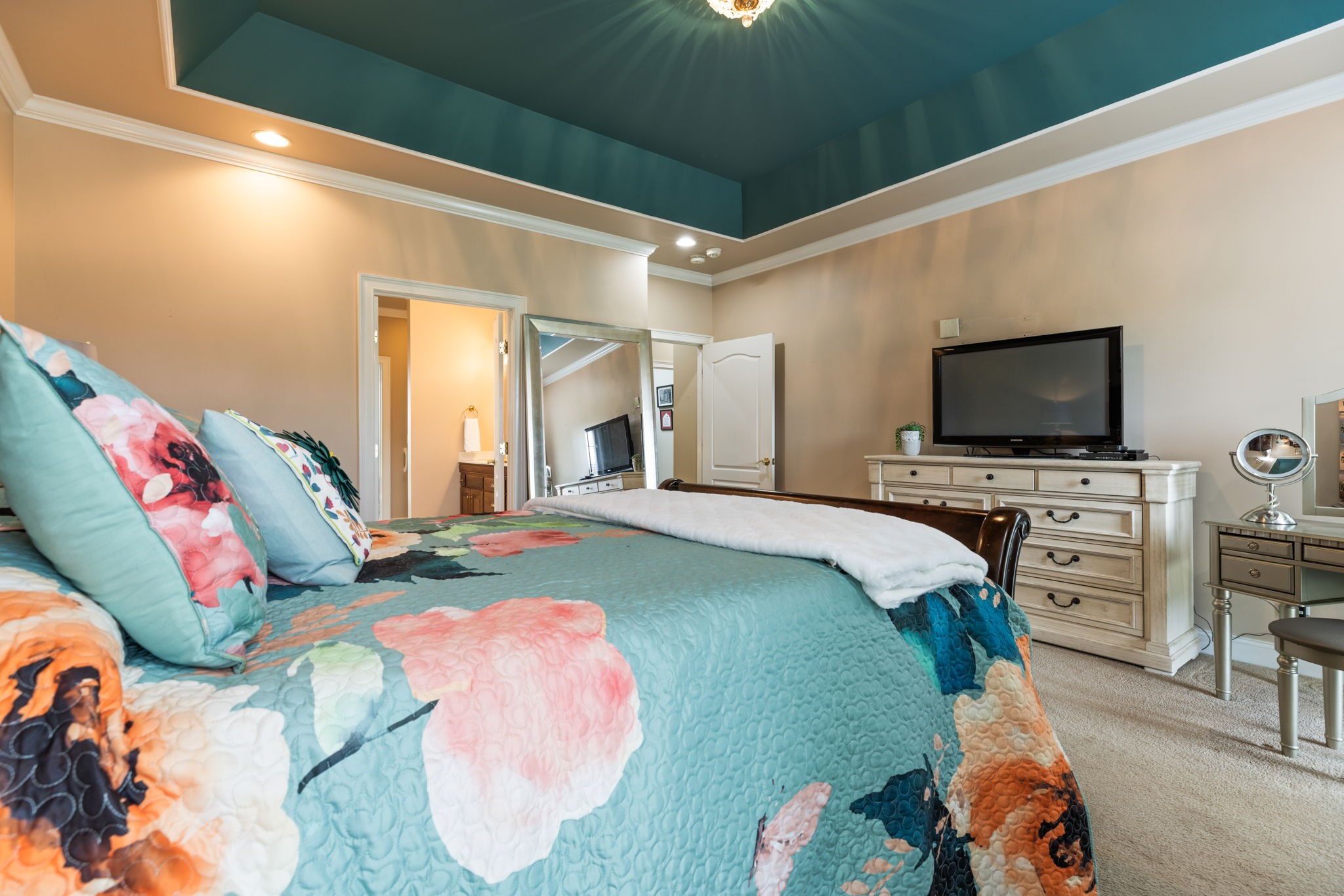 116 Courtside Lane Tullahoma, TN 37388 - Photo 23 of 90 a bed room with a bed and a television