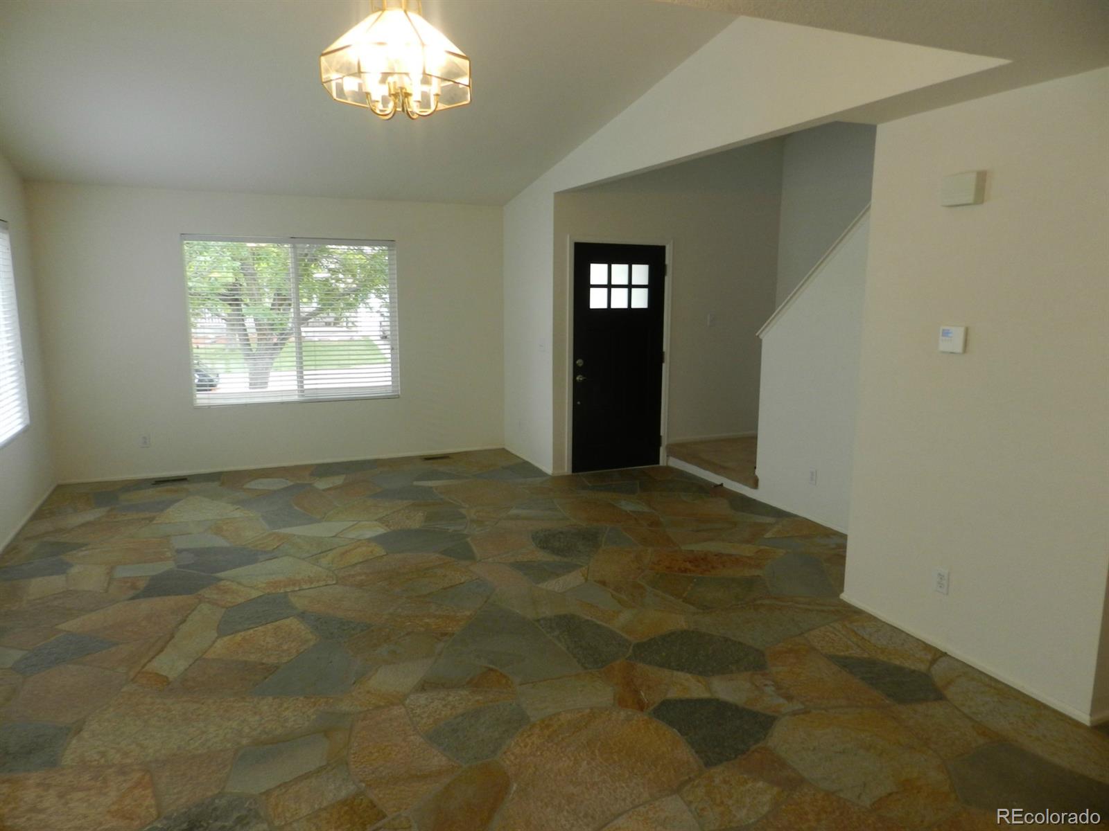 1334 Trail Ridge Road Longmont, CO 80504 - Photo 2 of 15