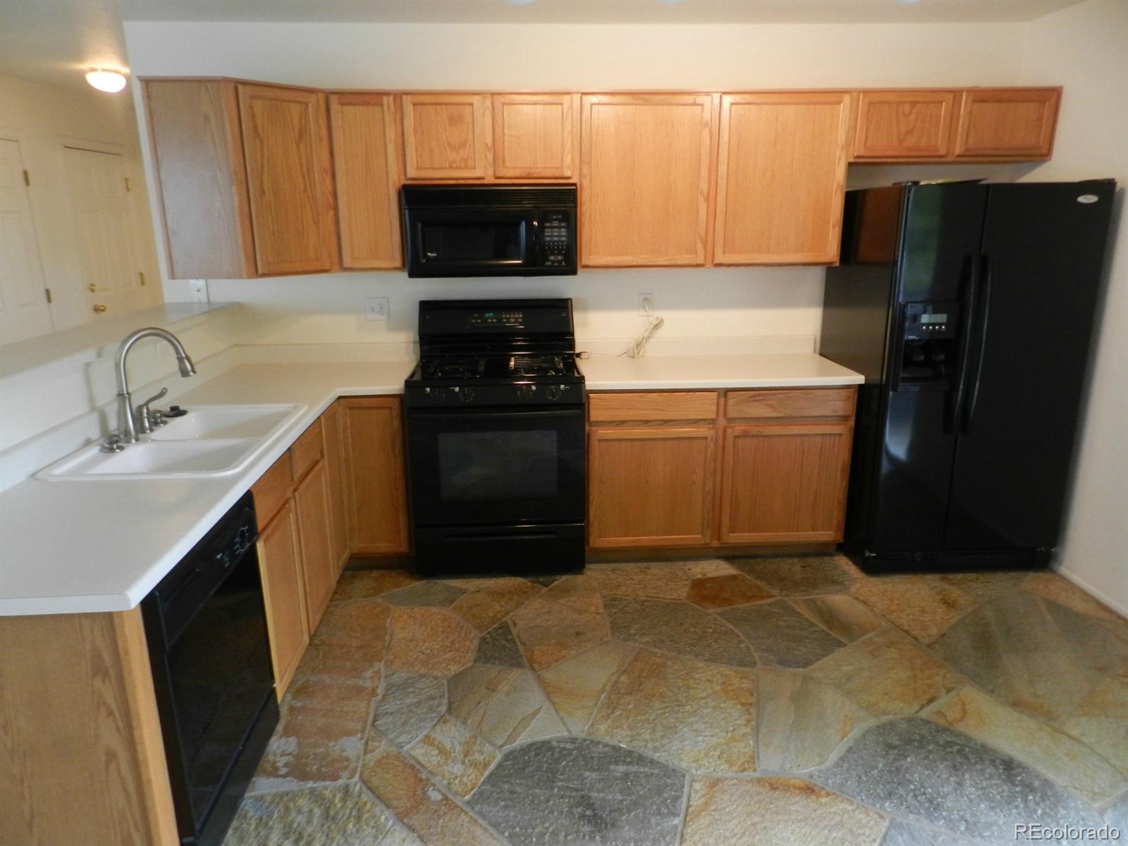 1334 Trail Ridge Road Longmont, CO 80504 - Photo 5 of 15