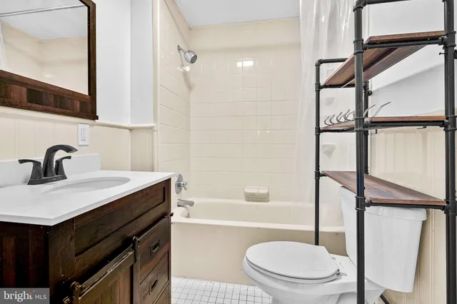 $369,000 | 2435 Whitt Road, Kingsville, MD 21087