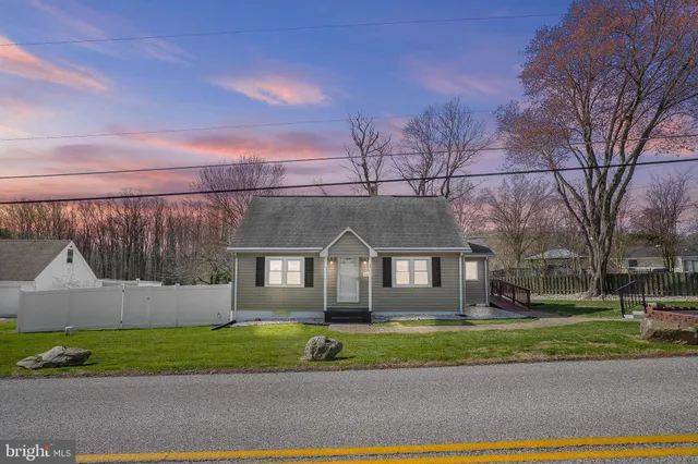 $369,000 | 2435 Whitt Road, Kingsville, MD 21087