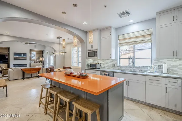 $995,000 | 20704 North 90th Place, Unit 1065, Scottsdale, AZ 85255