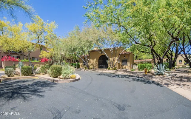 $995,000 | 20704 North 90th Place, Unit 1065, Scottsdale, AZ 85255