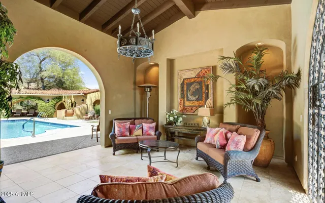 $995,000 | 20704 North 90th Place, Unit 1065, Scottsdale, AZ 85255