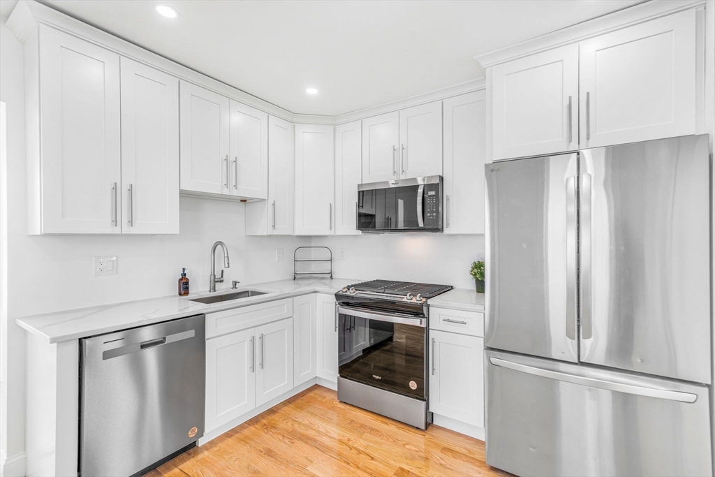 8 Wall Street Webster, MA 01570 - Photo 4 of 21 Gallery Image 4