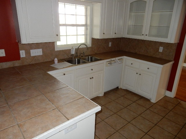 609 Mitchell Cove Brandon, MS 39047 - Photo 10 of 27 Photo 10