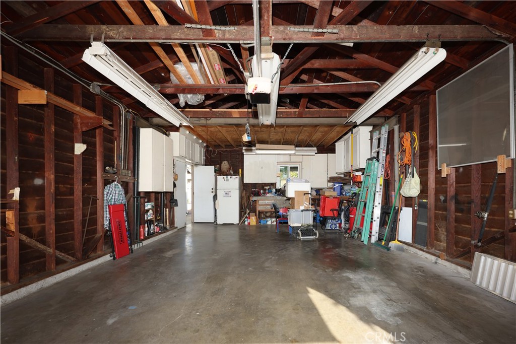 9802 Rives Avenue Downey, CA 90240 - Photo 27 of 37 Gallery Image 27