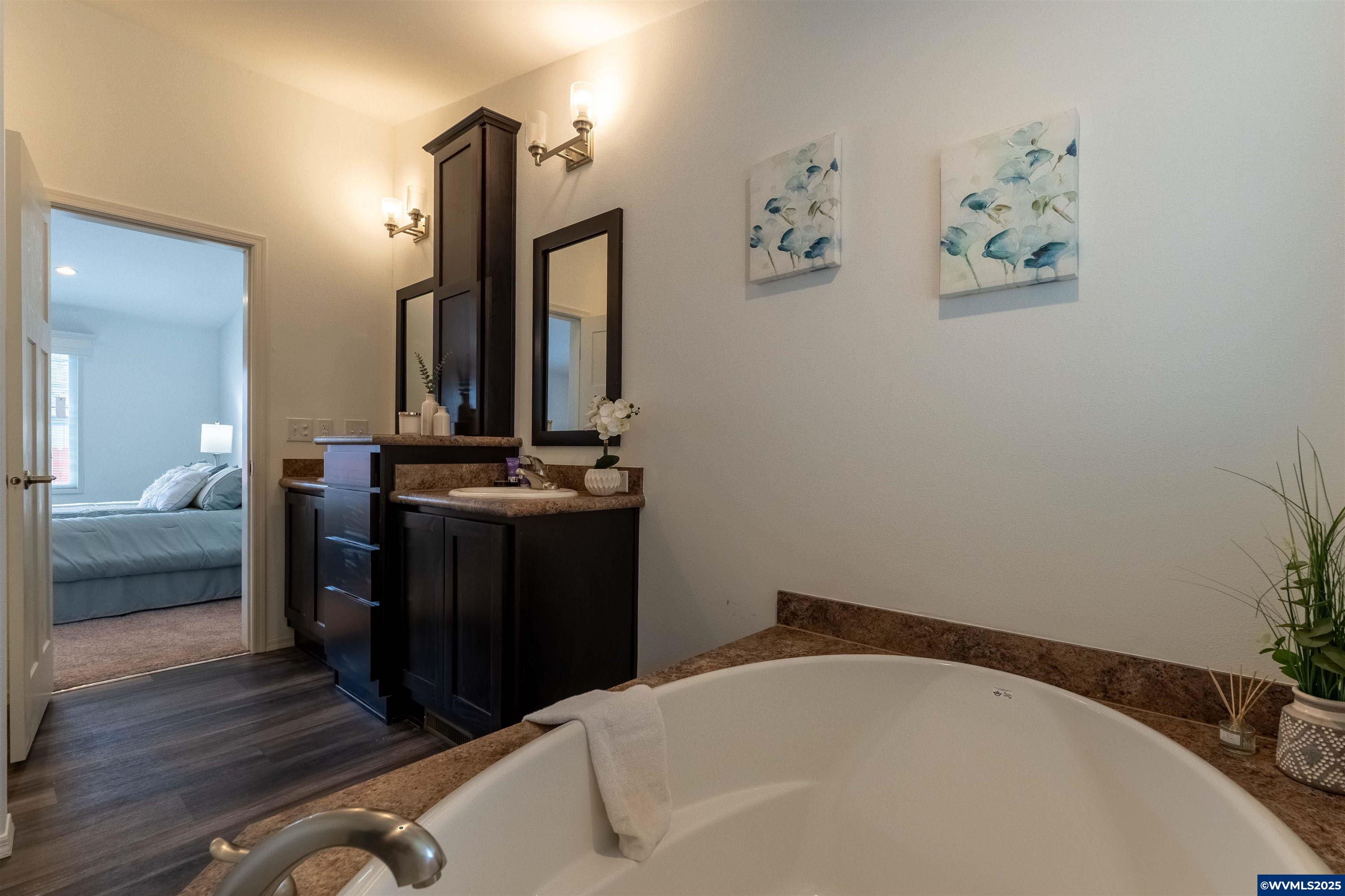 200 Market Street, Unit 218 Lebanon, OR 97355 - Photo 42 of 45
