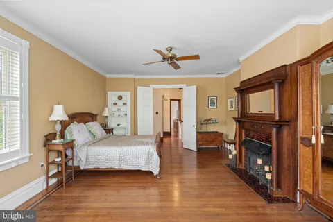 $1,150,000 | 4429 Larchwood Avenue, Philadelphia, PA 19104