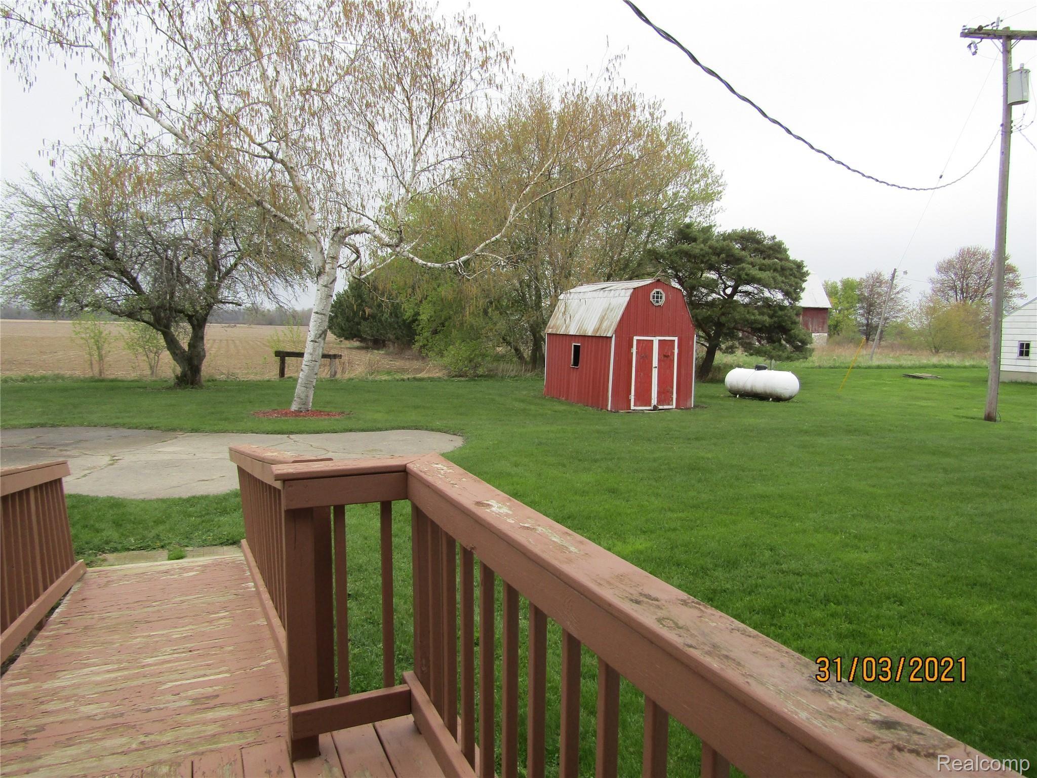 405 Stone Road Deckerville, MI 48427 - Photo 4 of 25 IMG_0017.JPG