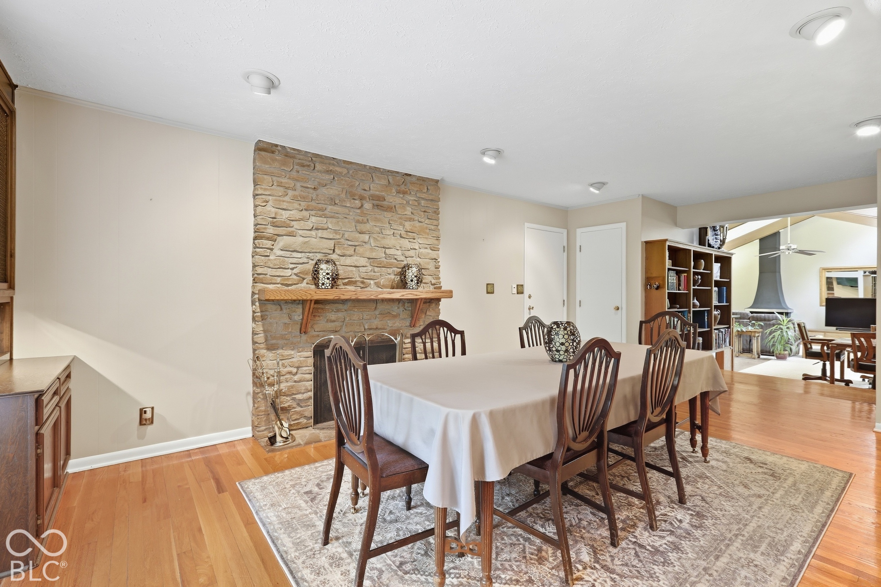 6226 Harbridge Road Indianapolis, IN 46220 - Photo 9 of 64 Gallery Image 9