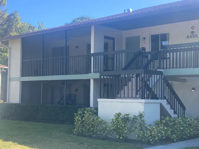 $260,000 | 6495 Chasewood Drive, Unit E, Jupiter, FL 33458