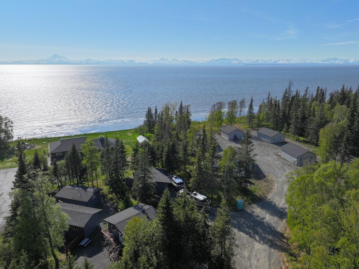 53495 Thunder Road Kenai, AK 99611 - Photo 6 of 38 6 copy