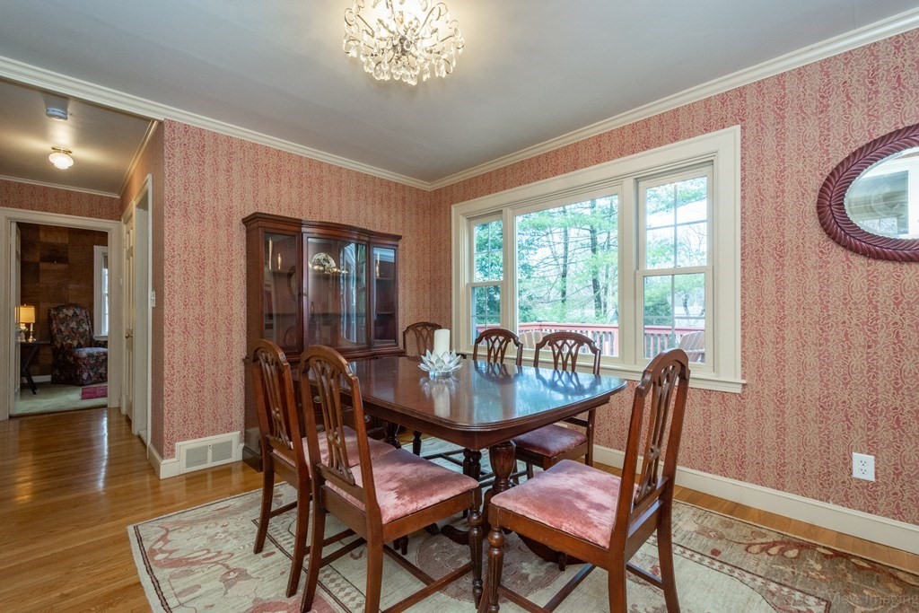 66 Pilgrim Road Wellesley, MA 02481 - Photo 11 of 35
