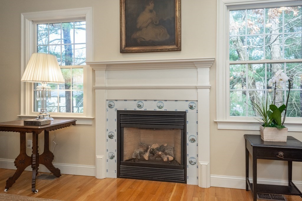 66 Pilgrim Road Wellesley, MA 02481 - Photo 18 of 35