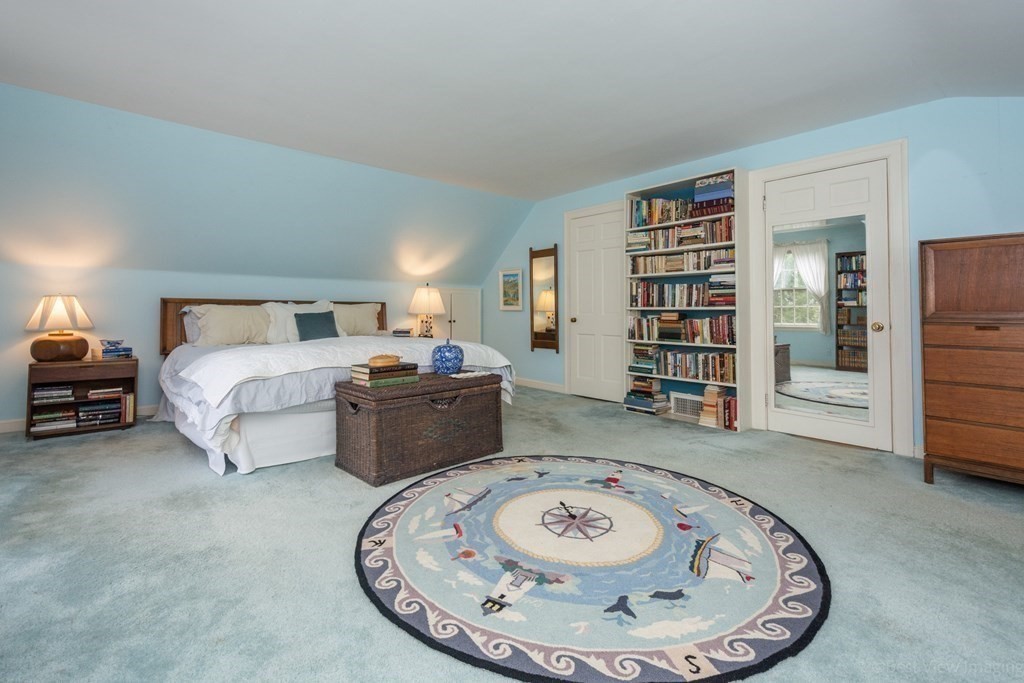 66 Pilgrim Road Wellesley, MA 02481 - Photo 23 of 35