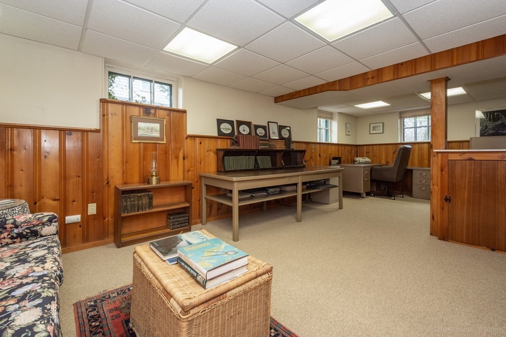 66 Pilgrim Road Wellesley, MA 02481 - Photo 28 of 35