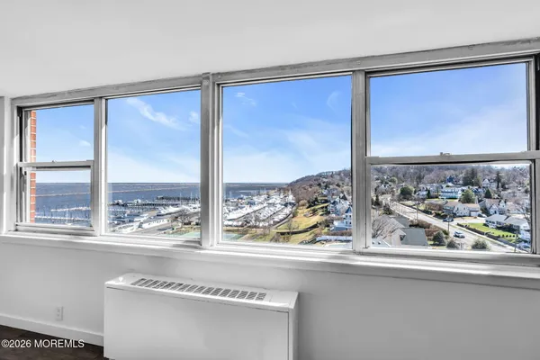 $4,300 | 10 Ocean Boulevard, Unit 10E, Atlantic Highlands, NJ 07716