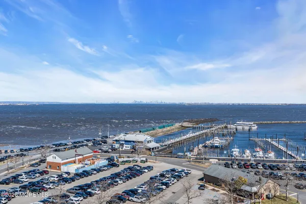 $4,300 | 10 Ocean Boulevard, Unit 10E, Atlantic Highlands, NJ 07716