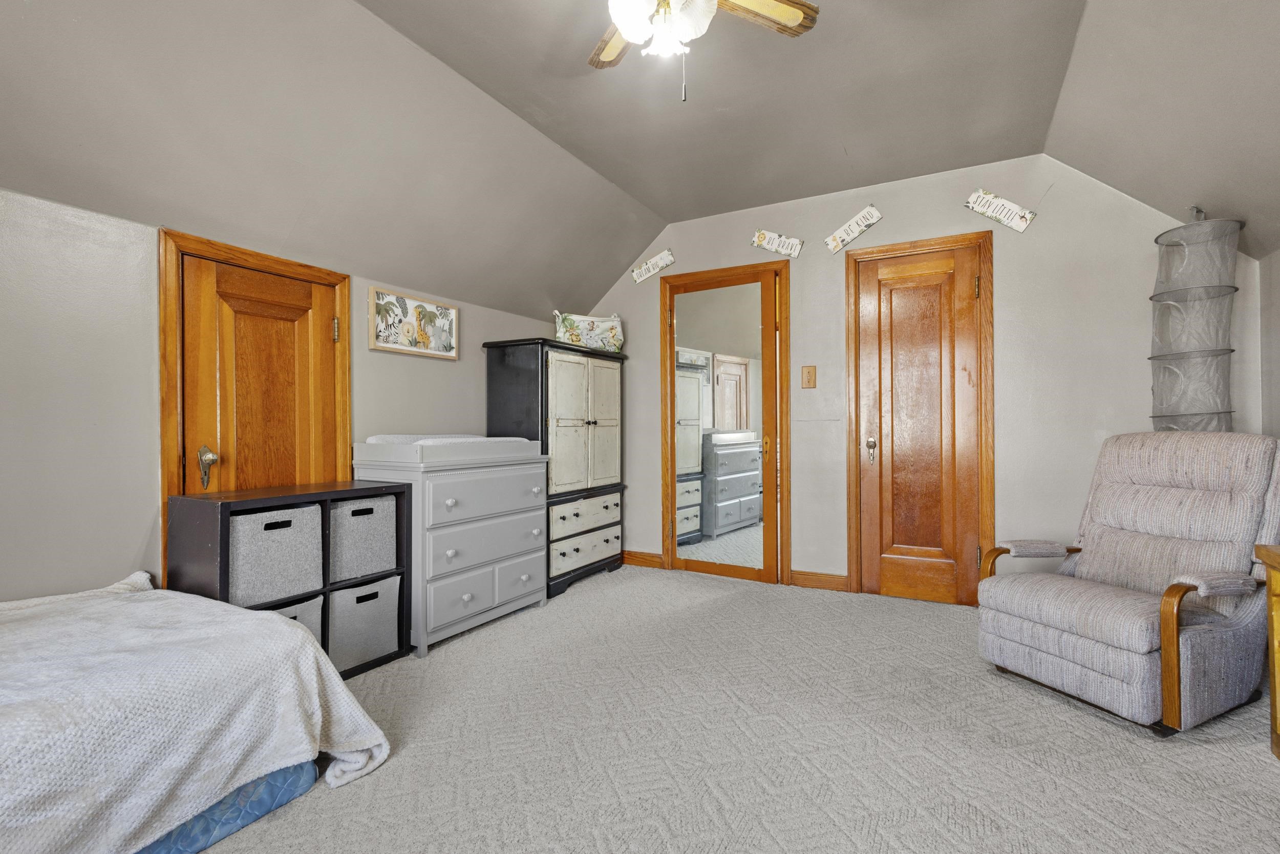 2111 Hamilton Street Manitowoc, WI 54220 - Photo 26 of 58