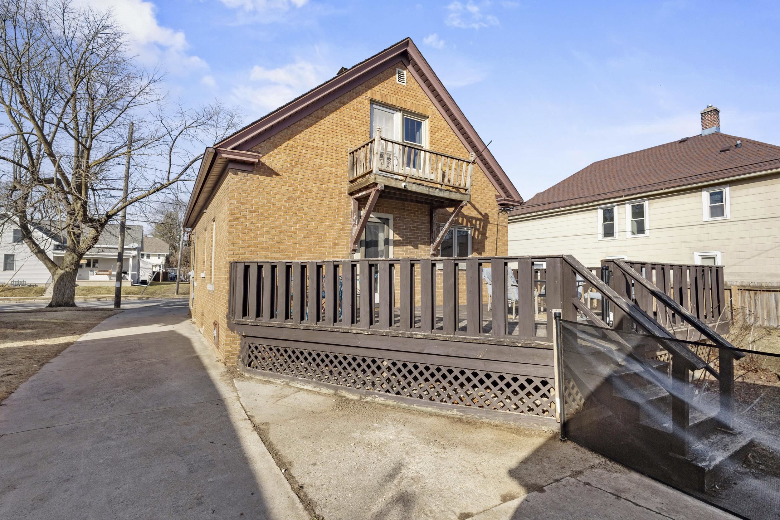 2111 Hamilton Street Manitowoc, WI 54220 - Photo 36 of 58