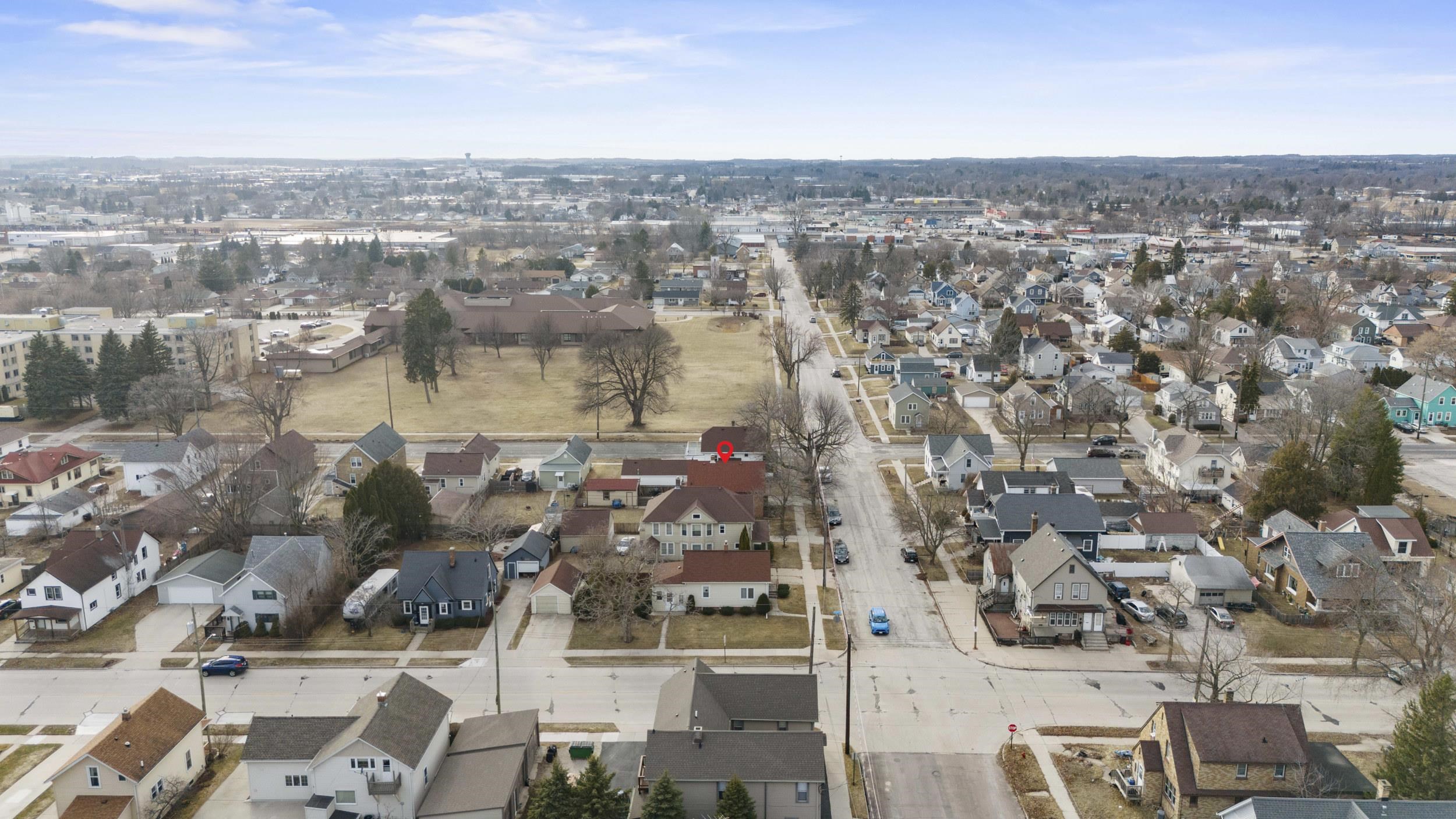 2111 Hamilton Street Manitowoc, WI 54220 - Photo 57 of 58