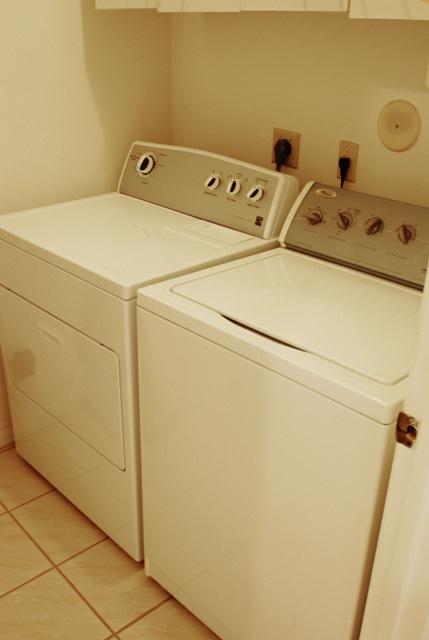 8093 Sweetbriar Way Boca Raton, FL 33496 - Photo 8 of 17 Laundry Room