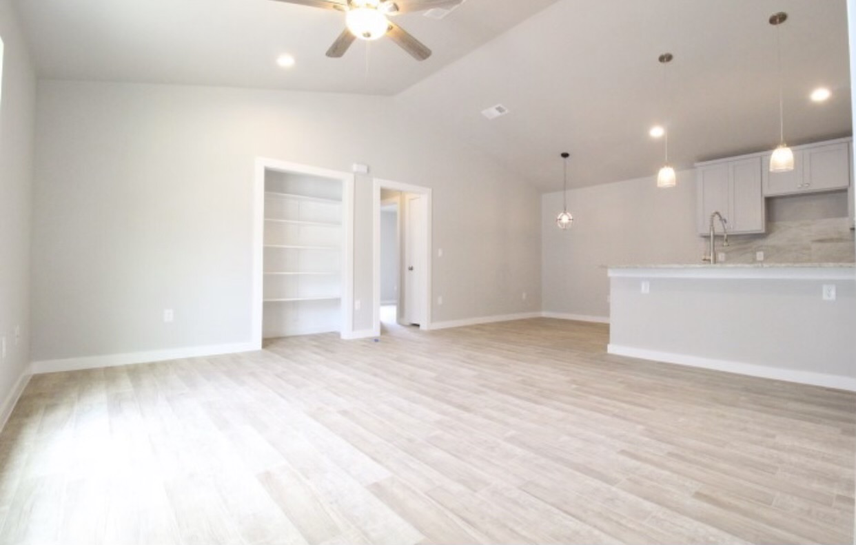 9404 Menchaca Road, Unit A Austin, TX 78748 - Photo 9 of 21
