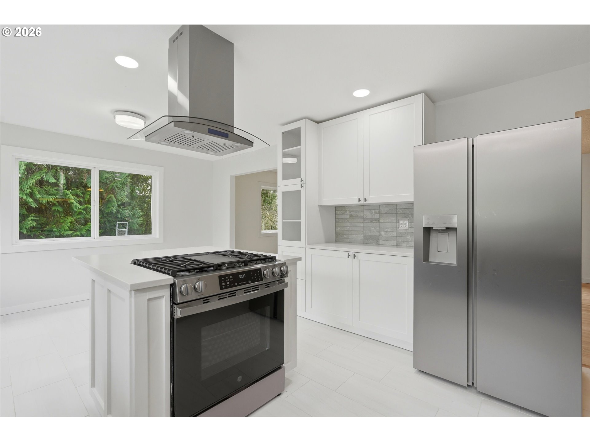 139 North 19th Court Ridgefield, WA 98642 - Photo 12 of 48 Kitchen