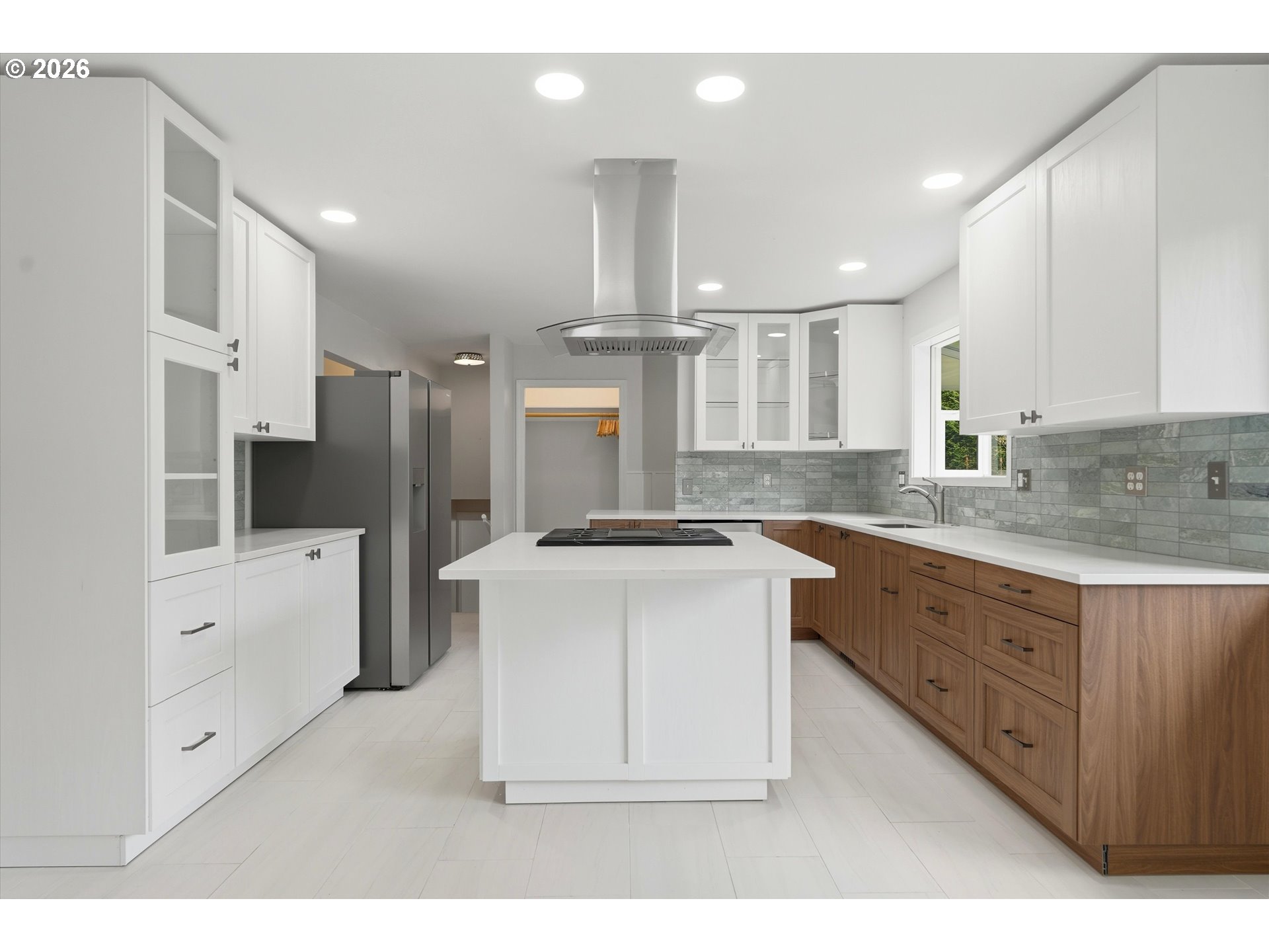 139 North 19th Court Ridgefield, WA 98642 - Photo 3 of 48 Kitchen