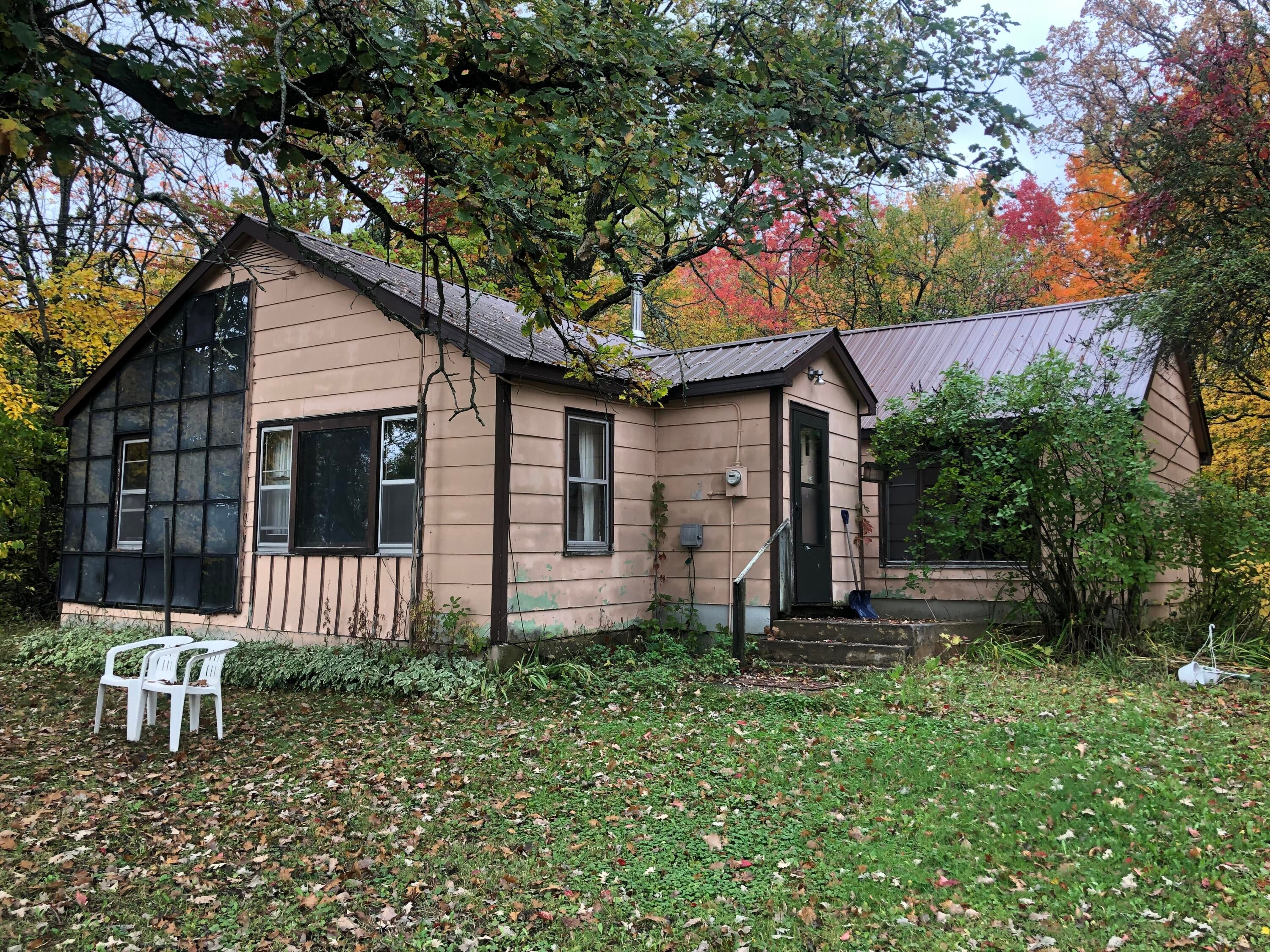 3464 West 10 Mile Road Dafter, MI 49724 - Photo 2 of 25 Gallery Image 2