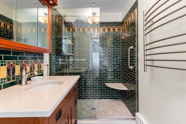 $679,000 | 183 Oakdene Avenue, Teaneck, NJ 07666