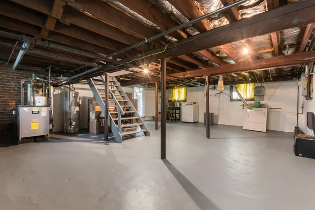 $679,000 | 183 Oakdene Avenue, Teaneck, NJ 07666