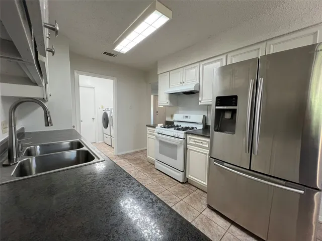 $2,250 | 11510 Powder Mill Trail, Austin, TX 78750